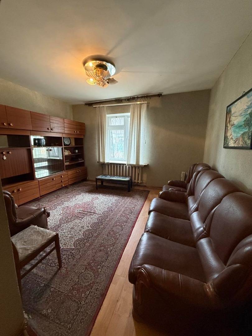 продажа трехкомнатной квартиры номер A-173674 в Малиновском районе, фото номер 13